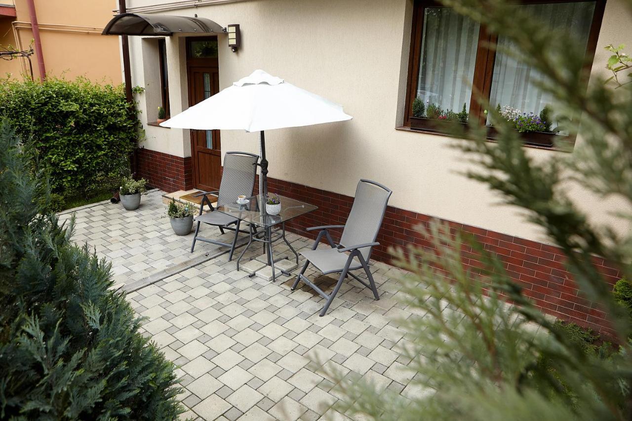 Apartament Rozelor Brašov Exteriér fotografie